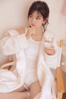 新瓶梅电影